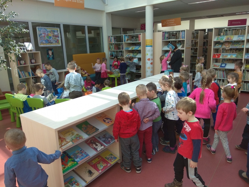 Przedszkolaki W Bibliotece Publicznej W Dobczycach20