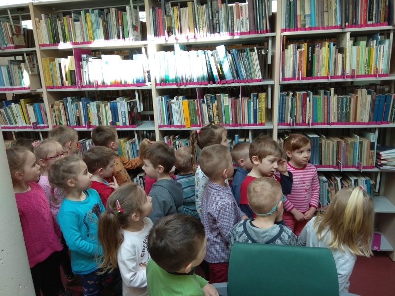 Przedszkolaki W Bibliotece Publicznej W Dobczycach01