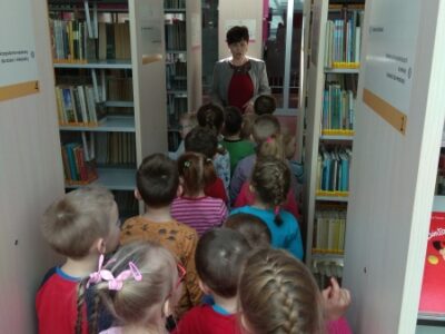 Przedszkolaki w Bibliotece Publicznej w Dobczycach