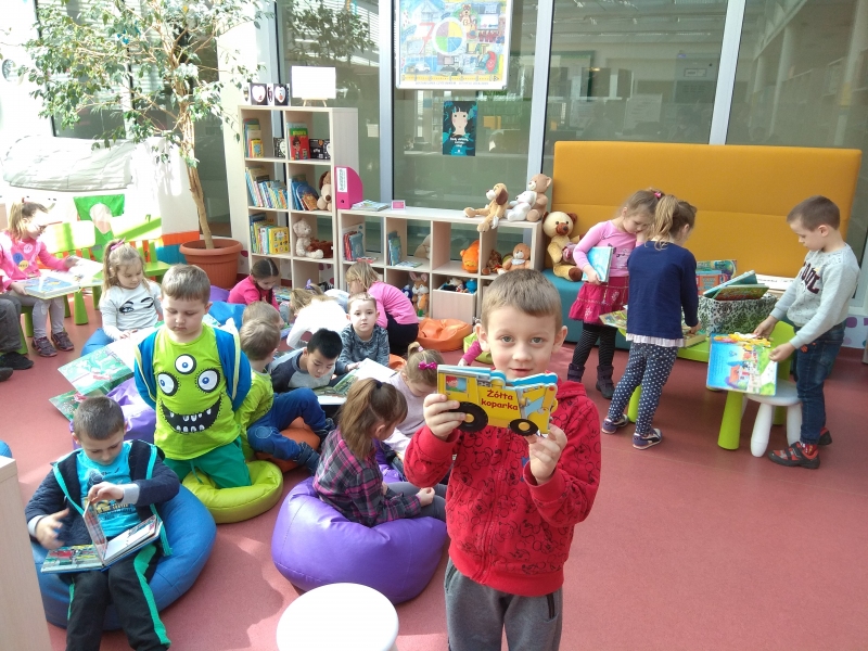 Przedszkolaki W Bibliotece Publicznej W Dobczycach16